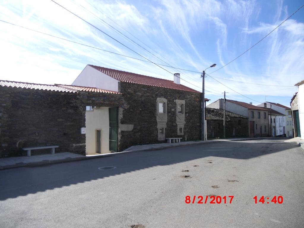 Casa Do Regedor Guest House Palacoulo Exterior photo